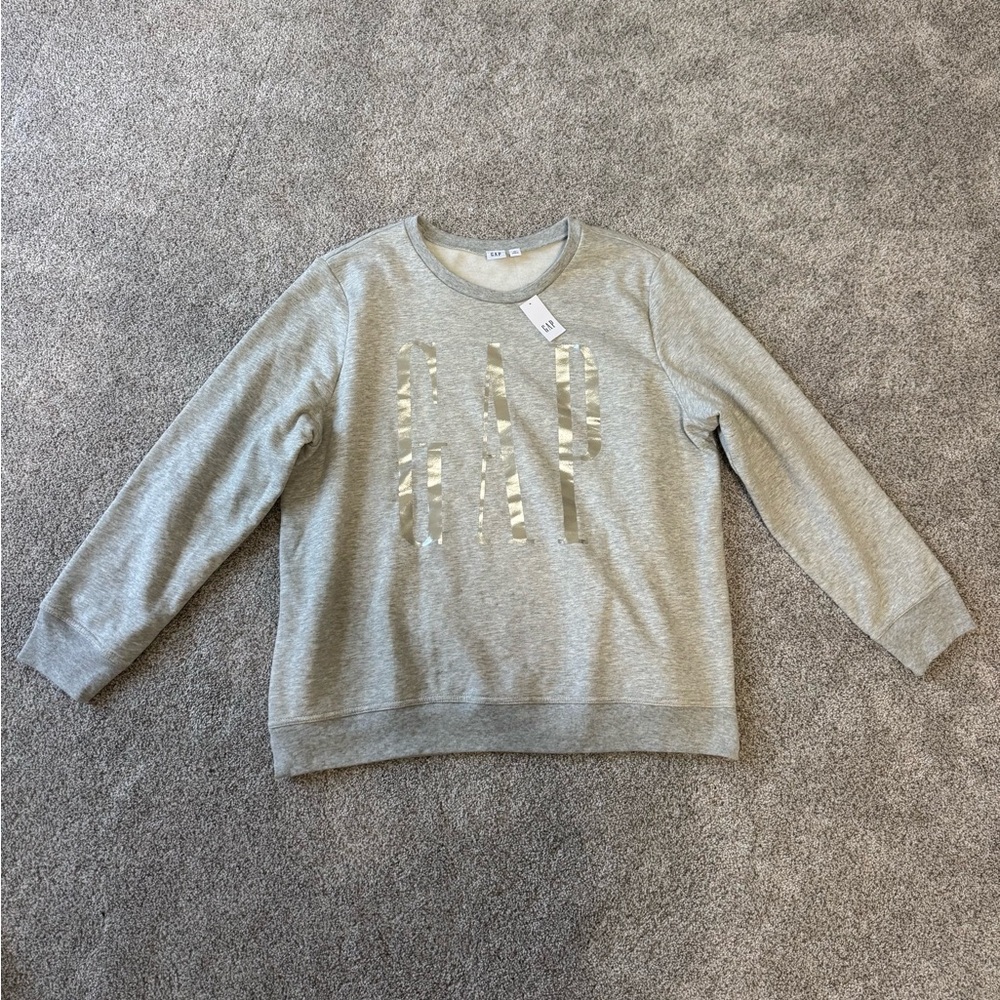 NWT Gap Crewneck Sweatshirt